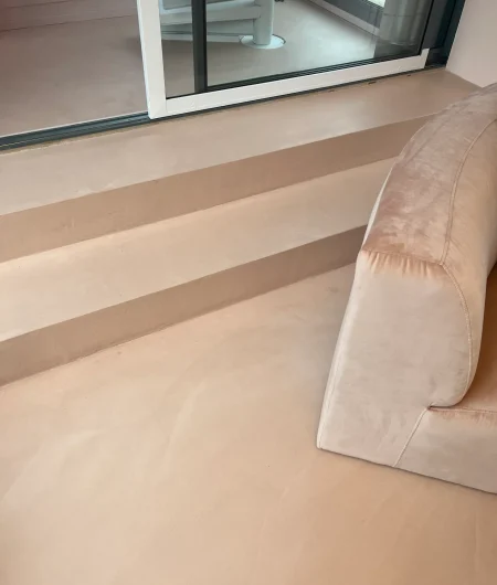 Mikrosement-på-gulv-2